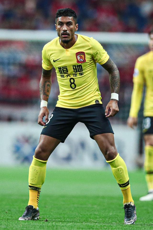 西汉姆训练开放日,今夜防线松动引欢呼,亚冠在即,纪律约束更严格(姆巴佩为什么这么快) 西汉姆训练开放日,今夜防线松动引欢呼,亚冠在即,纪律约束更严格(姆巴佩为什么这么快)